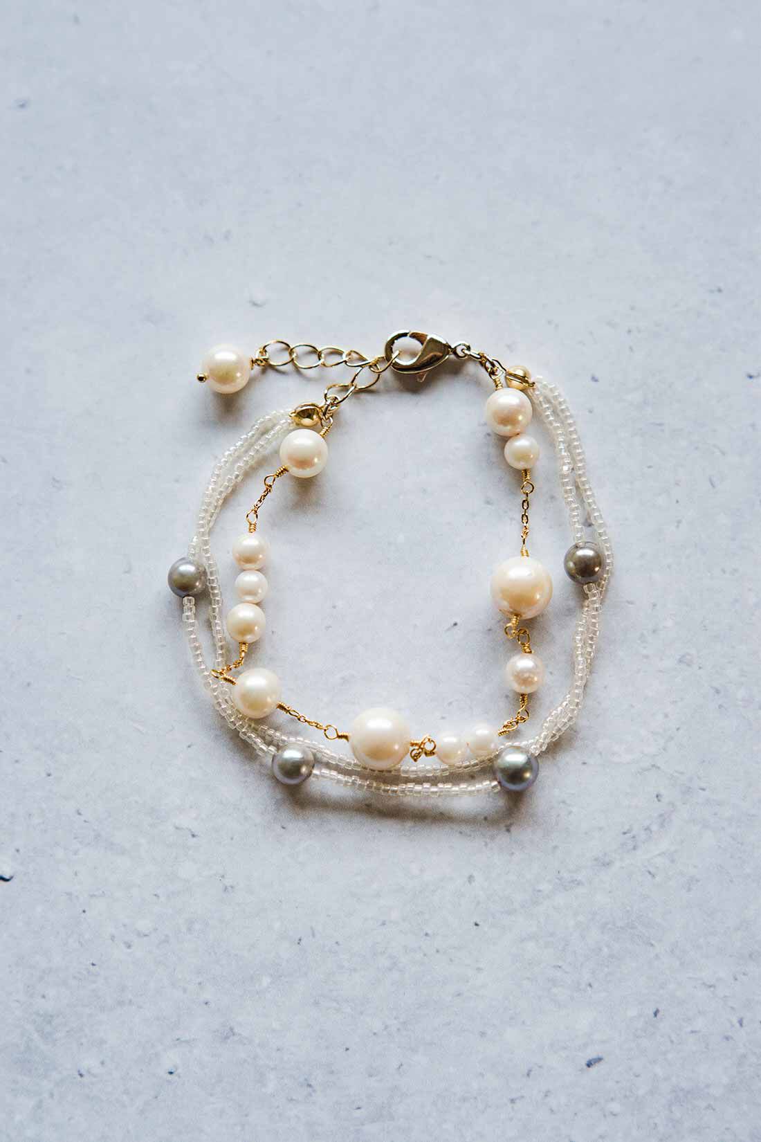 Couturier[クチュリエ]|自然の造形を愉しむ 日本の海で育った アコヤバロック真珠の会|4回分で豪華なジュエリーに仕立てれば、特別な日にふさわしい輝きに。アレンジ例です。アクセサリーパーツ・ビーズはセットされておりません。