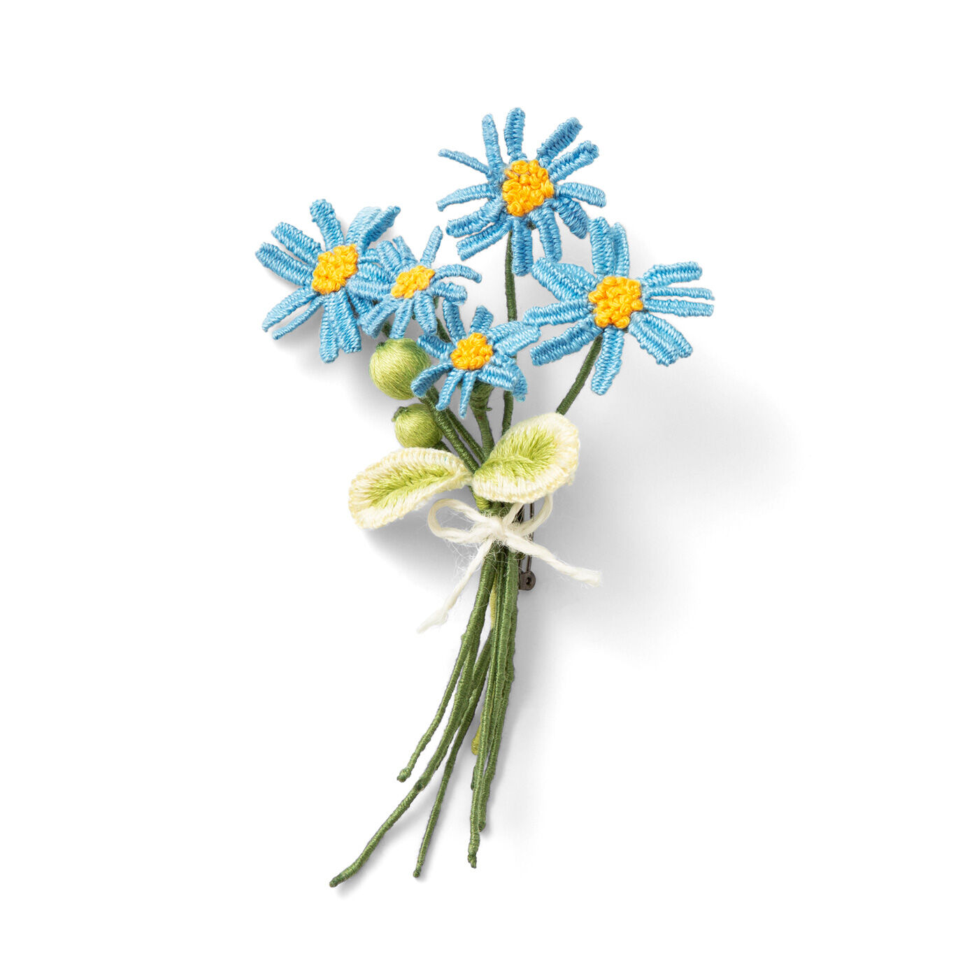 クチュリエ|多彩な花を咲かせて立体的な刺しゅうを楽しむ スタンプワークの会|ブルーデイジー