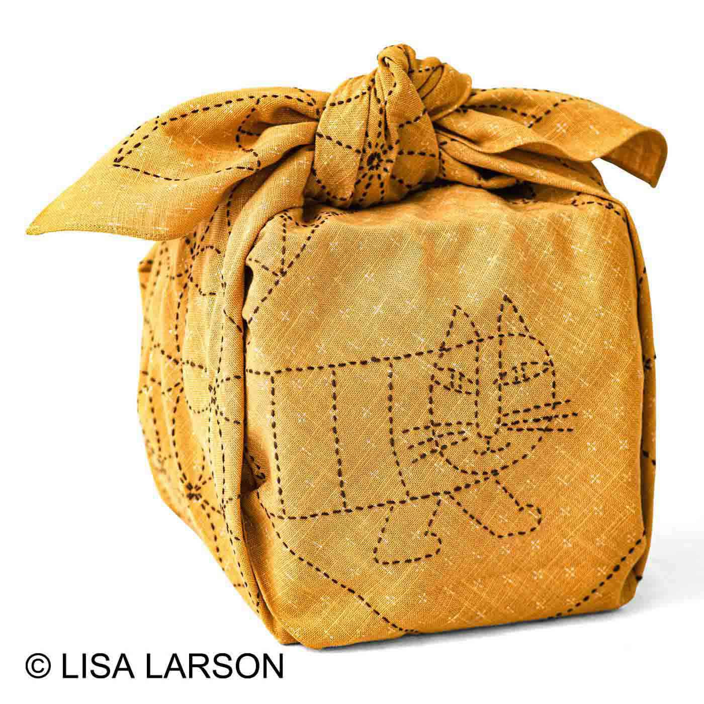 クチュリエ|クチュリエ×リサ・ラーソン 縫製済みがうれしい ちくちく刺し子の大判風呂敷（黄）|重箱やスイカもらくらく包めます。