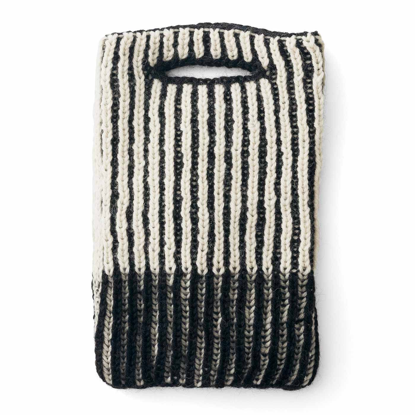 クチュリエ|毛糸で編んで謎解き気分 手ごたえ棒針編みバッグの会|白黒逆転ブリオッシュ編みバッグ
