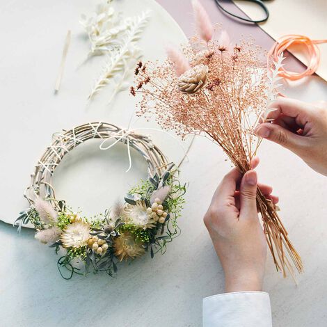 Couturier | くすみカラーがアクセントフラワーアレンジメント