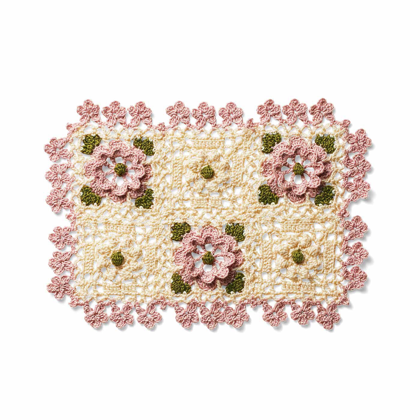 クチュリエ|レース編みで咲かせる愛らしい花々 立体お花ドイリーの会|オールドローズ
