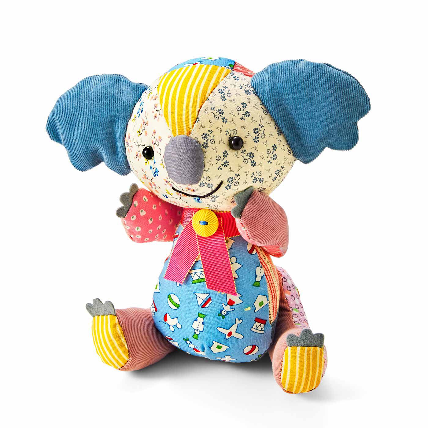 Couturier[クチュリエ]|ハッピートイズ いつもほがらか ごきげんコアラちゃん パッチワークぬいぐるみ型紙セット