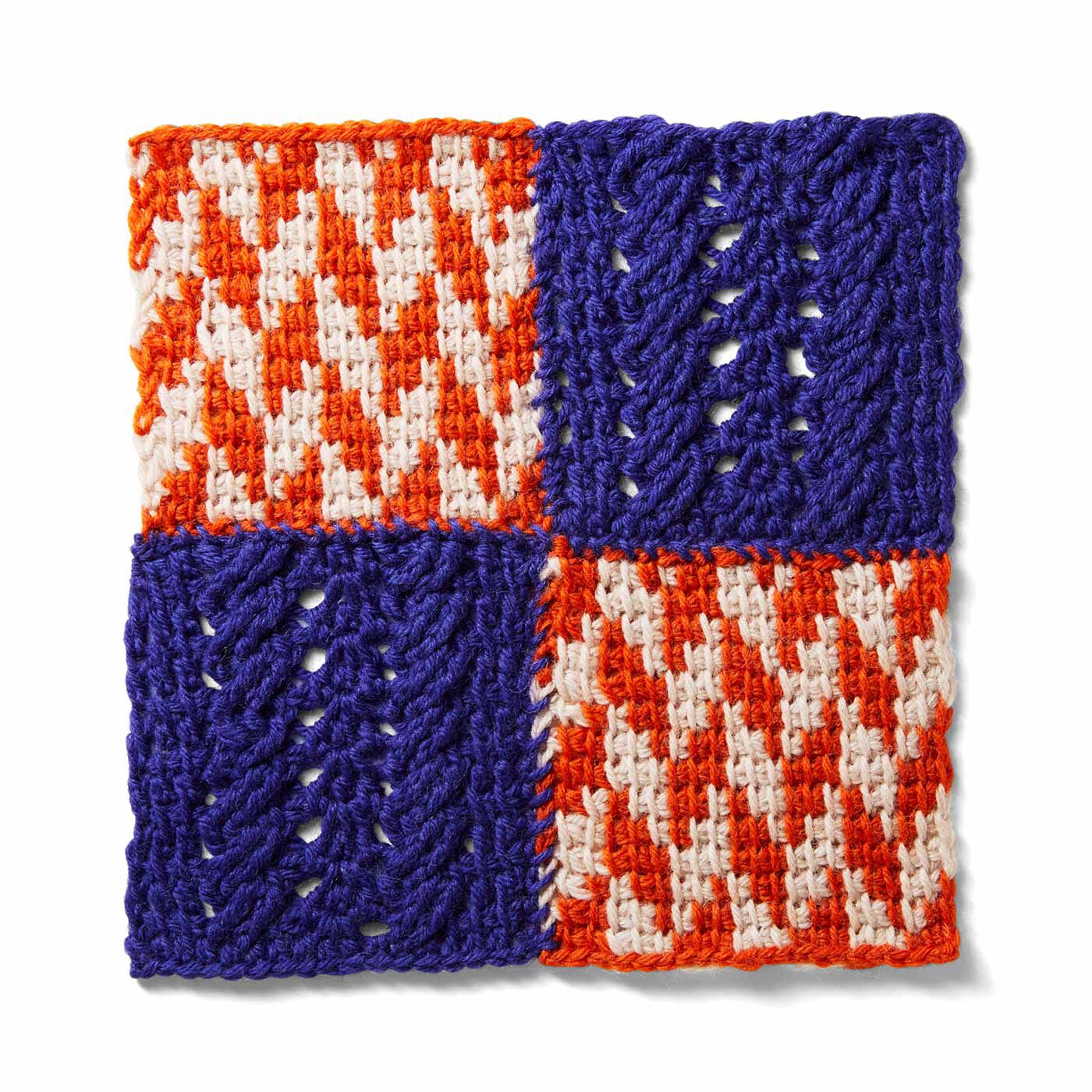 クチュリエ|ぽってり編み地がなつかしいアフガン編みのサンプラーの会|ネイビーの交差模様