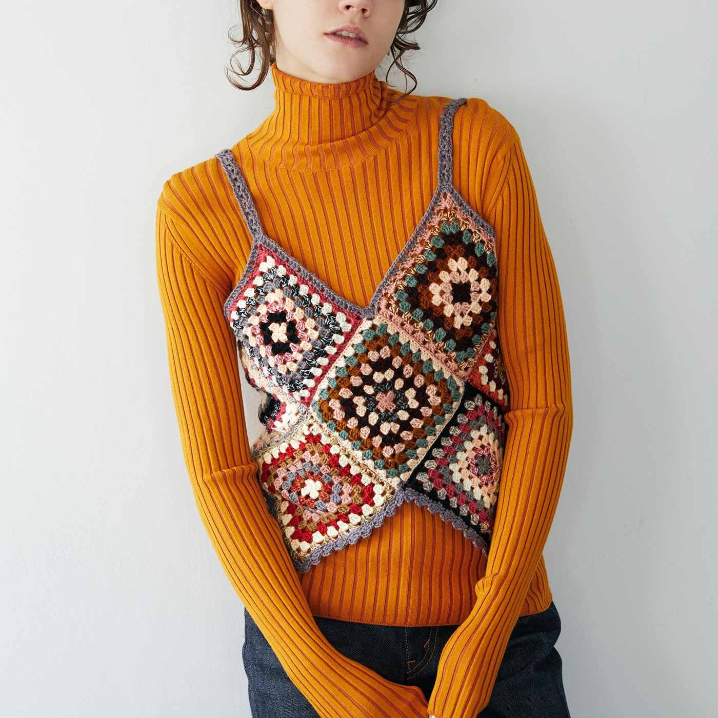 グラニースクエアで編むほどに広がる色の魔法 アレンジ楽しむブランケットの会｜Couturier[クチュリエ]｜フェリシモ【公式通販】