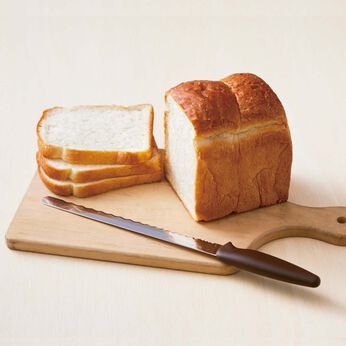 ミニツク | やわらかパンも美しく４種刃パン切りナイフ