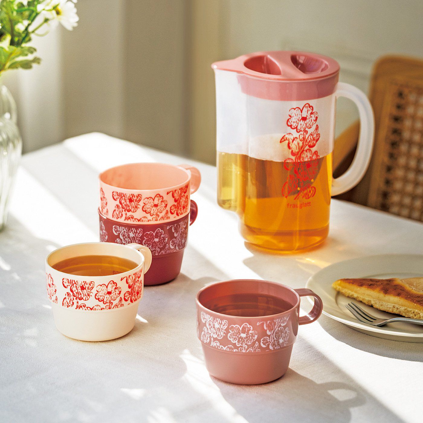 フラウグラット ケースにもなるピッチャー＆スタッキングコップセット