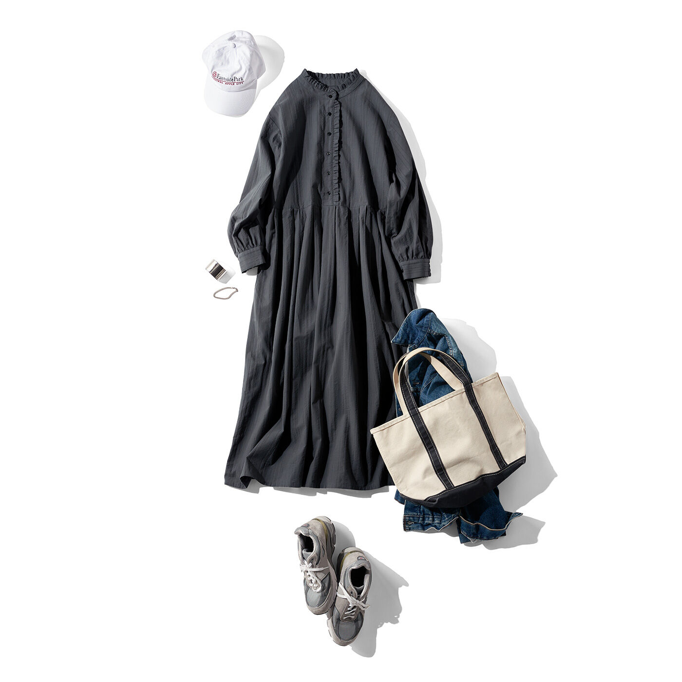 リブ イン コンフォート 栞里ちゃんとつくった ふわっとした肌心地のコットン100％やわらかワンピース〈スミクロ〉