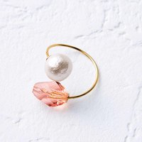 ＜フェリシモ＞ OSYAIRO コットンパールとガラスのコイルリング〈ピンク〉画像