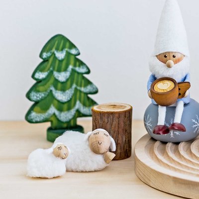 ＜フェリシモ＞ ヨーロッパの職人が手作りした北欧の妖精〈雪と木 小〉/ノルディカニッセ