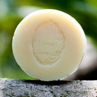 フェリシモ 淡路島の枇杷の葉エキス配合 コールドプロセス美育肌石鹸の会