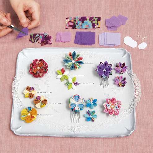 カット済み布で簡単きれい つまみ細工のお花の会 布小物 手芸 手づくりキット 手芸 手づくりキット ハンドメイド雑貨の通販 Couturier クチュリエ カット済み布で簡単きれい つまみ細工のお花の会 布小物 手芸 手づくりキット 手芸 手づくりキット ハンドメイド雑貨の通販 Couturier クチュリエ