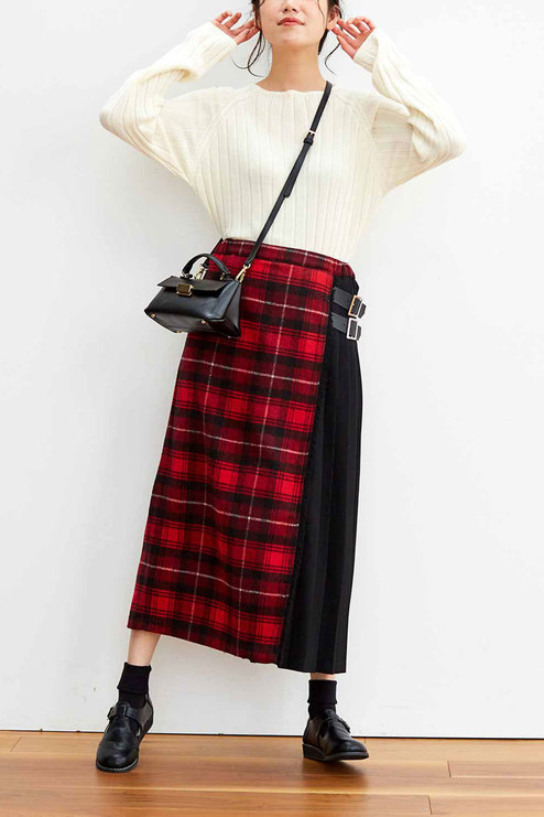 リブ イン コンフォート 巻きスカート風 サイドプリーツ切り替えチェックスカート レッドチェック ブラック スカート ボトムス レディースファッション レディースファッション 洋服の通販 Live In Comfort リブ イン コンフォート
