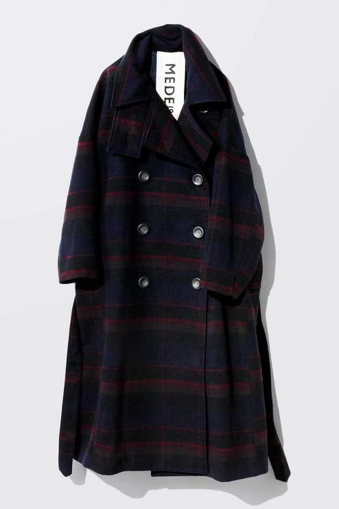 Mede19f チェック柄のミリタリーコート ネイビー コート アウター レディースファッション レディース ファッション 洋服の通販 Mede19f メデ ジュウキュウ Mede19f チェック柄のミリタリーコート ネイビー コート アウター レディースファッション レディース ファッション 洋服の通販 Mede19f メデ ジュウキュウ