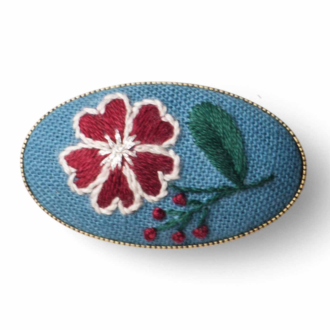 マカベ　アリスさんの季節のうつろいを感じるお花の刺繍ブローチ フェリシモ マカベ アリスさんの季節のうつろいを感じる お花の