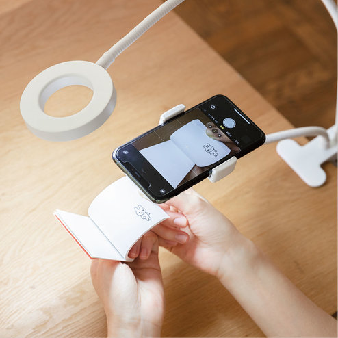 手元撮影に最適 角度も光も自由自在 アームが曲がるｌｅｄライト付きスマホ スタンド 家電関連 日用品 インテリア 生活雑貨 自宅でできる大人の習い事 お稽古 趣味のレッスン講座 ミニツク 趣味と自分磨きの通信講座