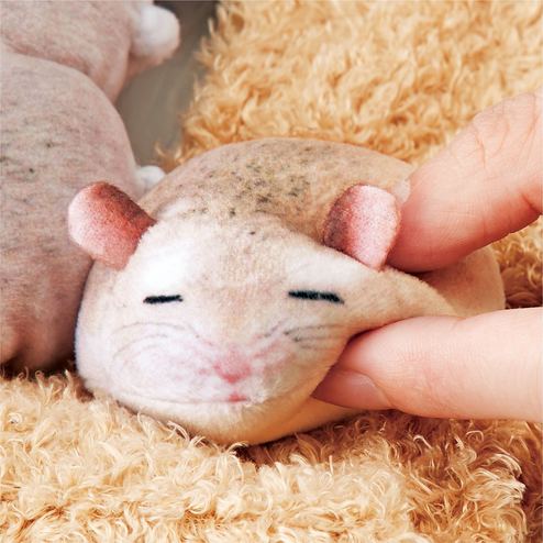 You More ぎゅうぎゅう集まって眠る ハムスター のボックスティッシュカバー クッション インテリアファブリック インテリア インテリア小物 インテリア 生活雑貨 おもしろ雑貨 動物雑貨の通販 You More ユーモア