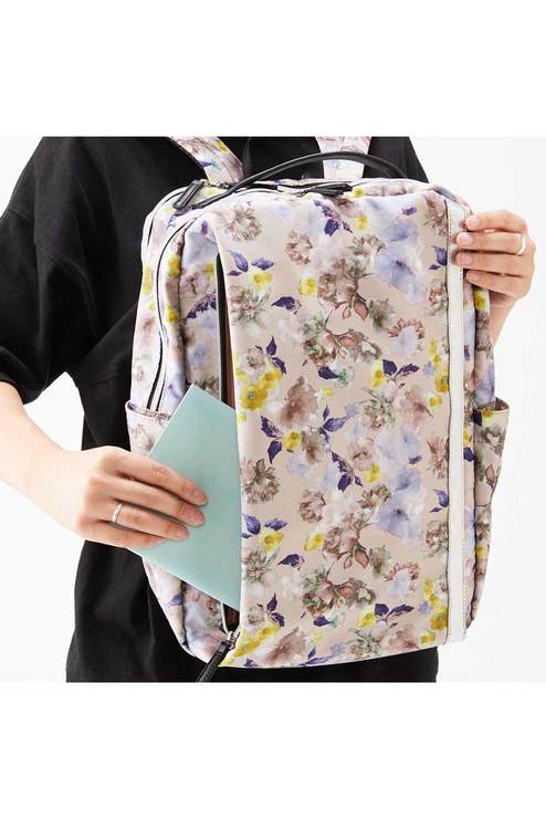 リブ イン コンフォート Bloom Worksさんとつくった 毎日防災リュック〈SMILE FLOWER〉|リュック|バッグ|バッグ・財布・靴|レディースファッション・雑貨のアウトレット通販|Real Stock リブ イン コンフォート Bloom Worksさんとつくった 毎日防災リュック〈SMILE FLOWER〉|リュック|バッグ|バッグ・財布・靴|レディースファッション・雑貨のアウトレット通販|Real Stock