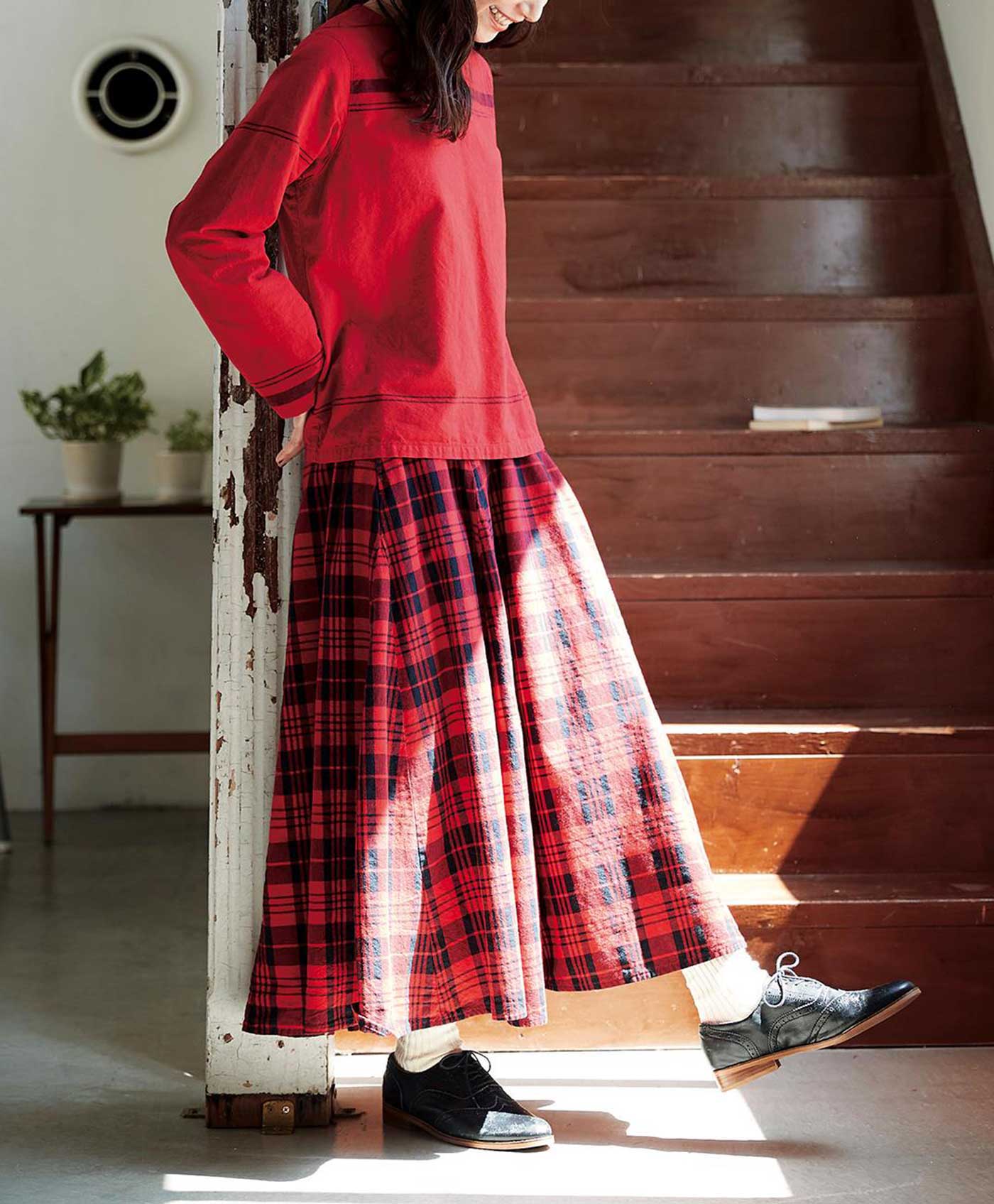 サニークラウズ 赤いチェックのスカート〈レディース〉｜スカート 