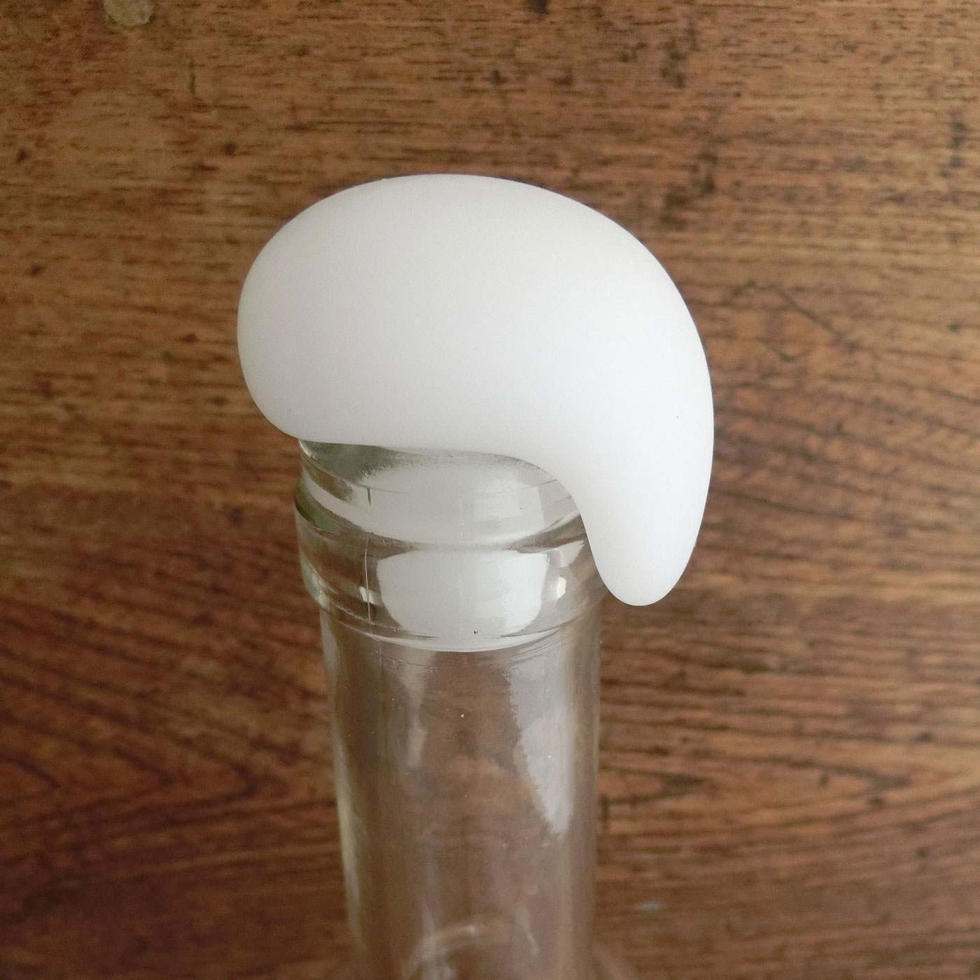 Kraso[クラソ]｜サプライズ！ ひと泡ふかせるボトルキャップ「オーバーフロー」２個セット