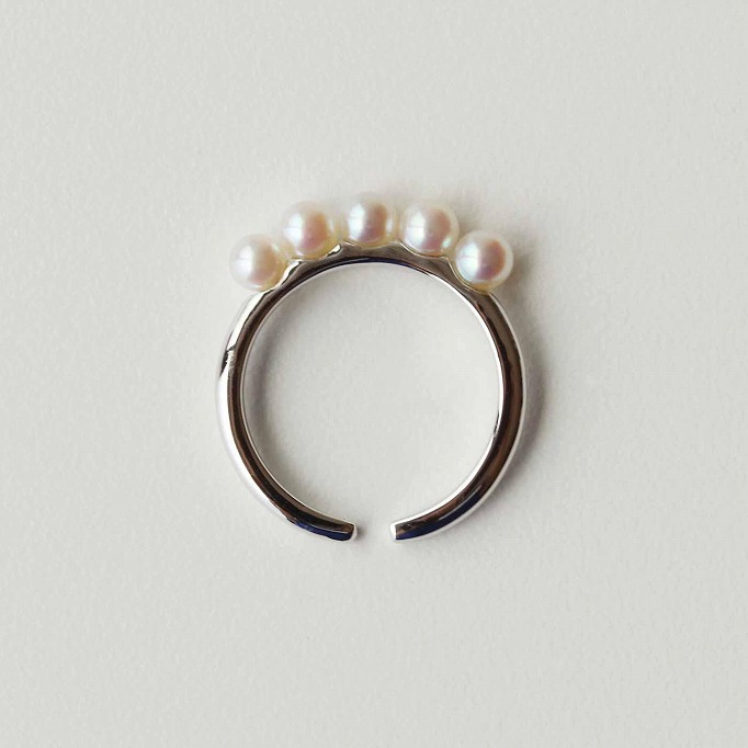 真珠の指輪を もっと気軽に 等身大で Kraso クラソ ブログ フェリシモ