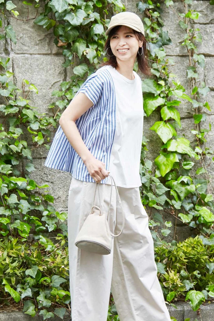 大人女子の最旬tシャツコーデ おしゃれ度upの垢抜けポイントは Niau ニアウ 大人女子の最旬tシャツコーデ おしゃれ度upの垢抜けポイントは Niau ニアウ