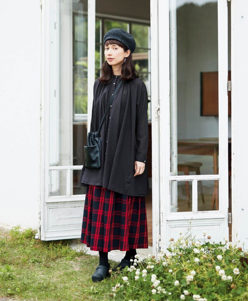 秋冬 大人女子の本命アイテム チェックスカート コーデ集 Niau ニアウ