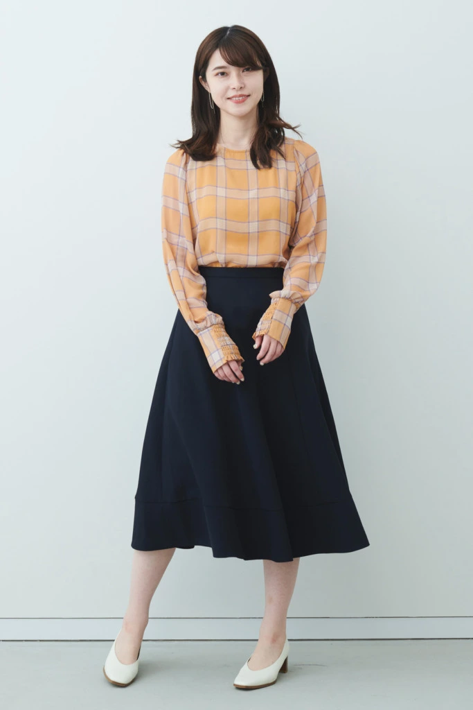 お仕事着は スカート派 さんへ 春夏オフィスコーデ集 Niau ニアウ