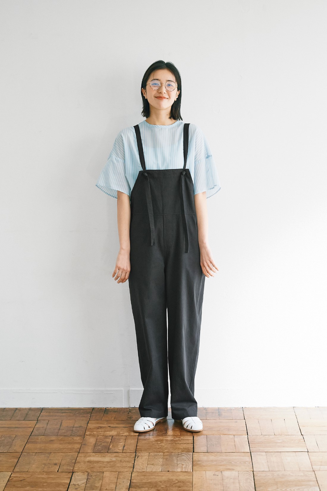 決定版 大人女子の夏コーデ 押さえておきたいアイテム 着こなしをチェック Niau ニアウ