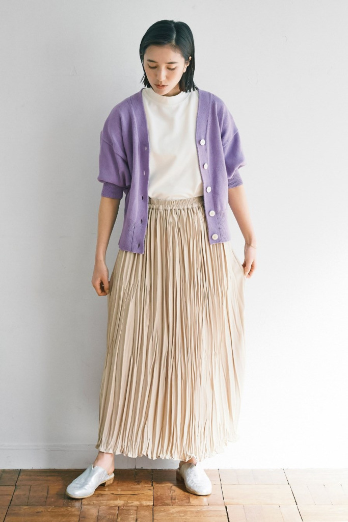 カーディガン　トップス　羽織り　紫　秋コーデ　上品　綺麗系　カットソージャケット
