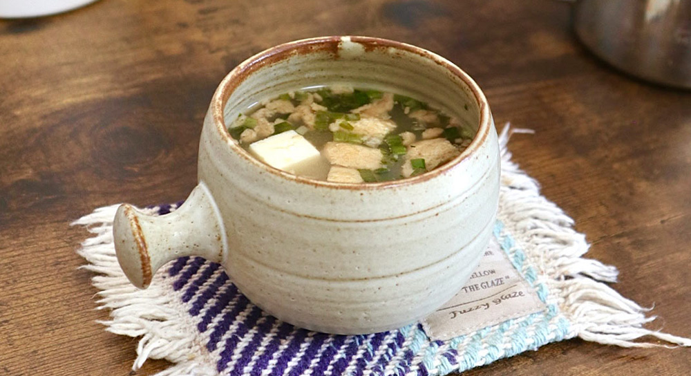 mug wan 〈白〉と越前おみそ汁〈豆腐〉