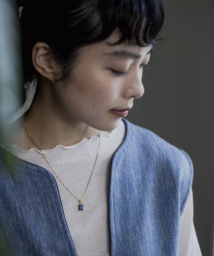 
	天然石のネックレス ラブラドライト
