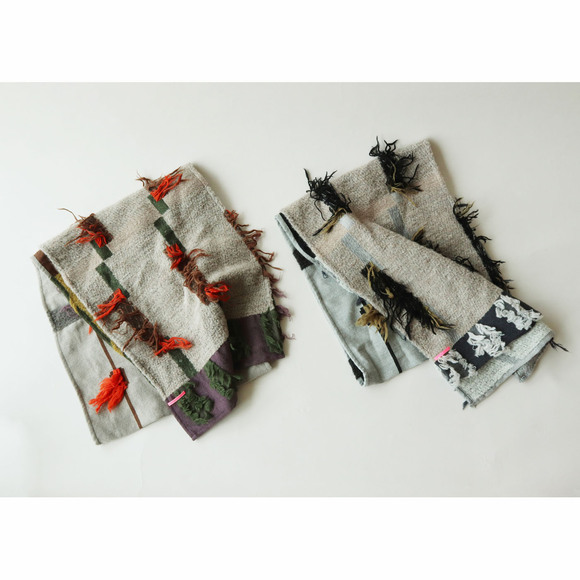 
テキスタイルデザイナーと作った 播州ジャカード織のブークレストール〈景色・カームトーン〉
