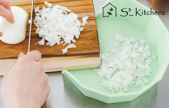 いっしょ買い：下ごしらえ野菜シリコーントレイ