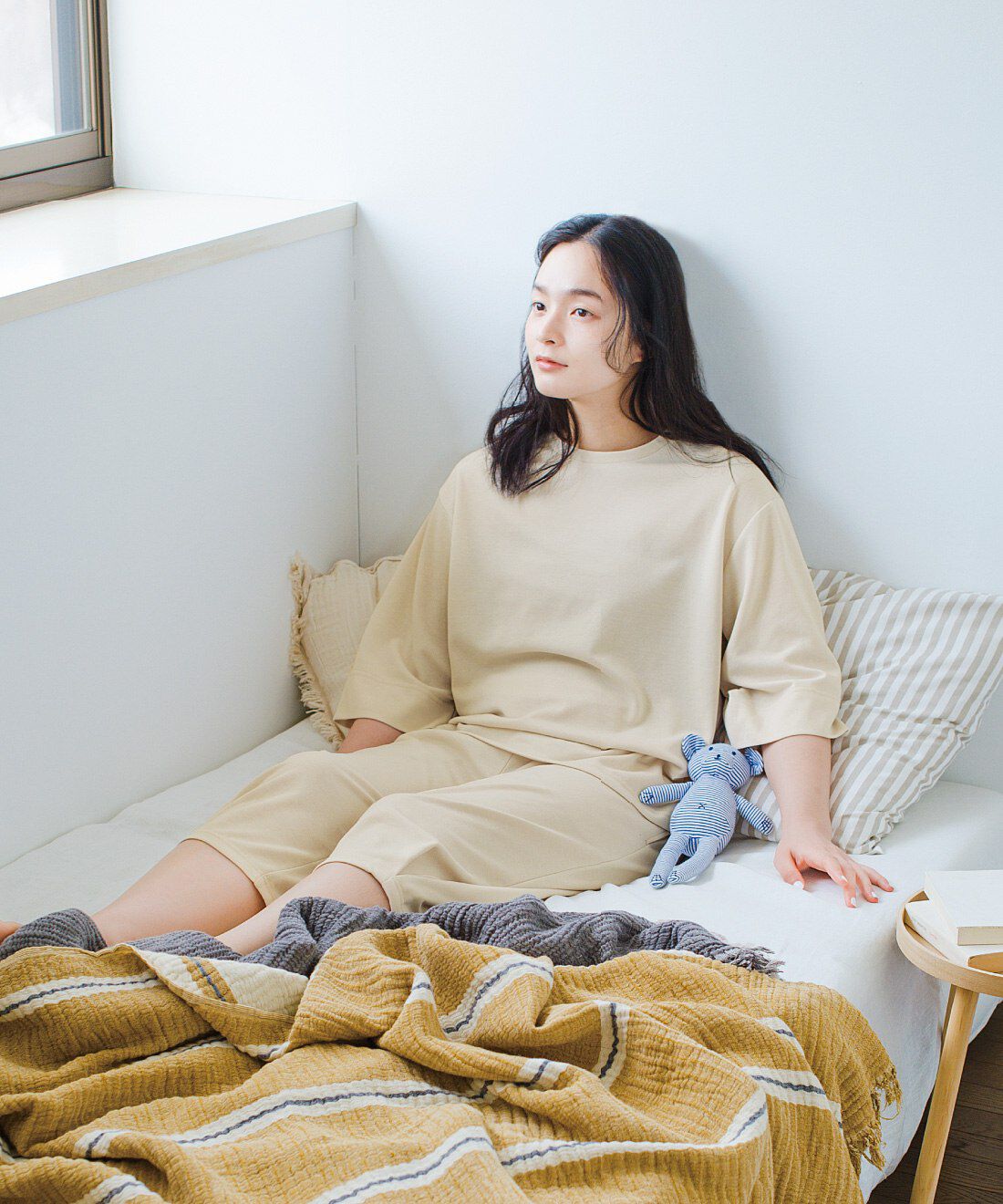 ユルセルフ　着て疲労回復 ゆったり着られるシルエットのリカバリートップス