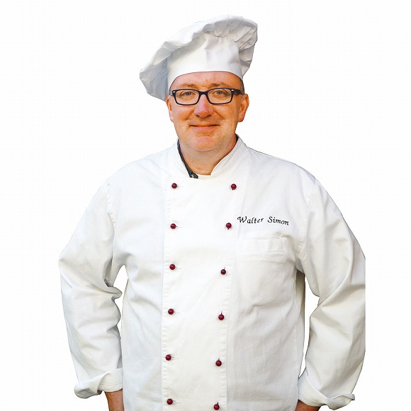 サイモン コンフィズリー レヴァークーゼン