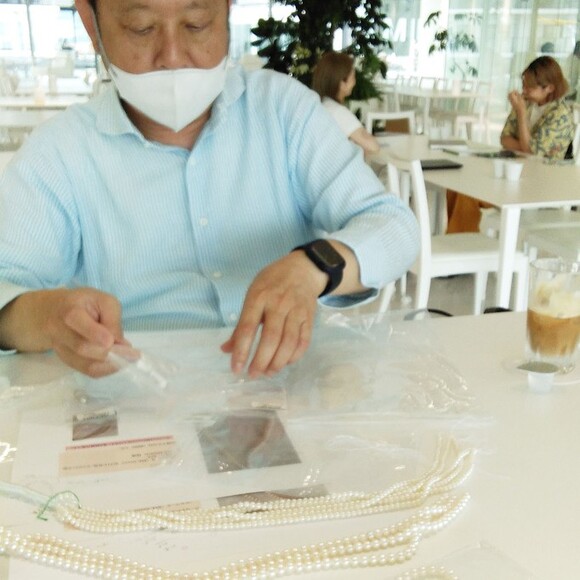 
神戸の老舗真珠メーカーが手掛けた　淡水パールのアクセサリー
