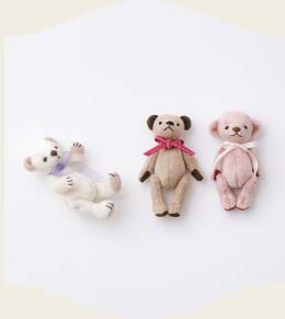 あなたのそばにちょこんと寄り添う　ミニチュアベアの会