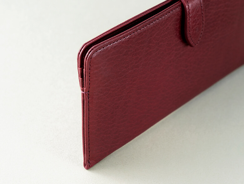 アトリエヌウ Lezza botanica® vino スマートロングウォレット