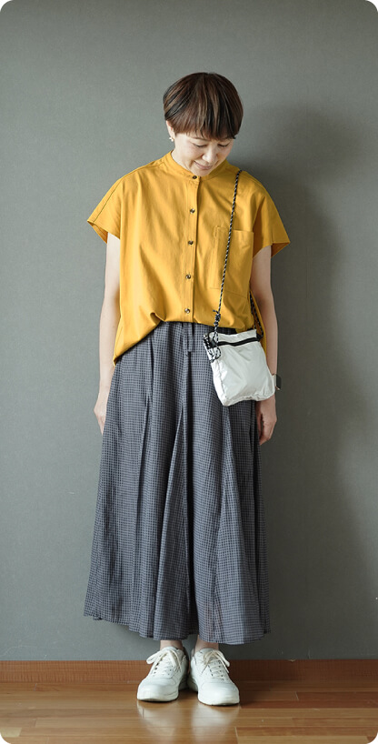 MUSTARD YELLOW CUT-SEW SHIRT