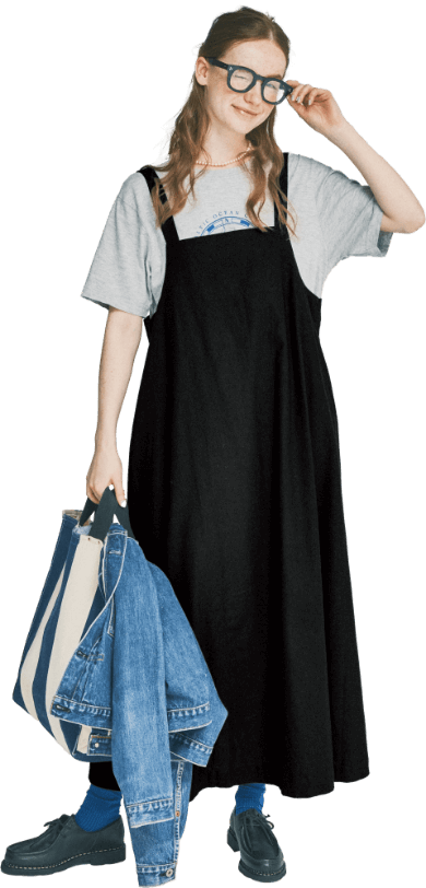 スタイリスト明石恵美子さん×シロップ．コーディネートの幅が広がるリネン混のジャンパースカート