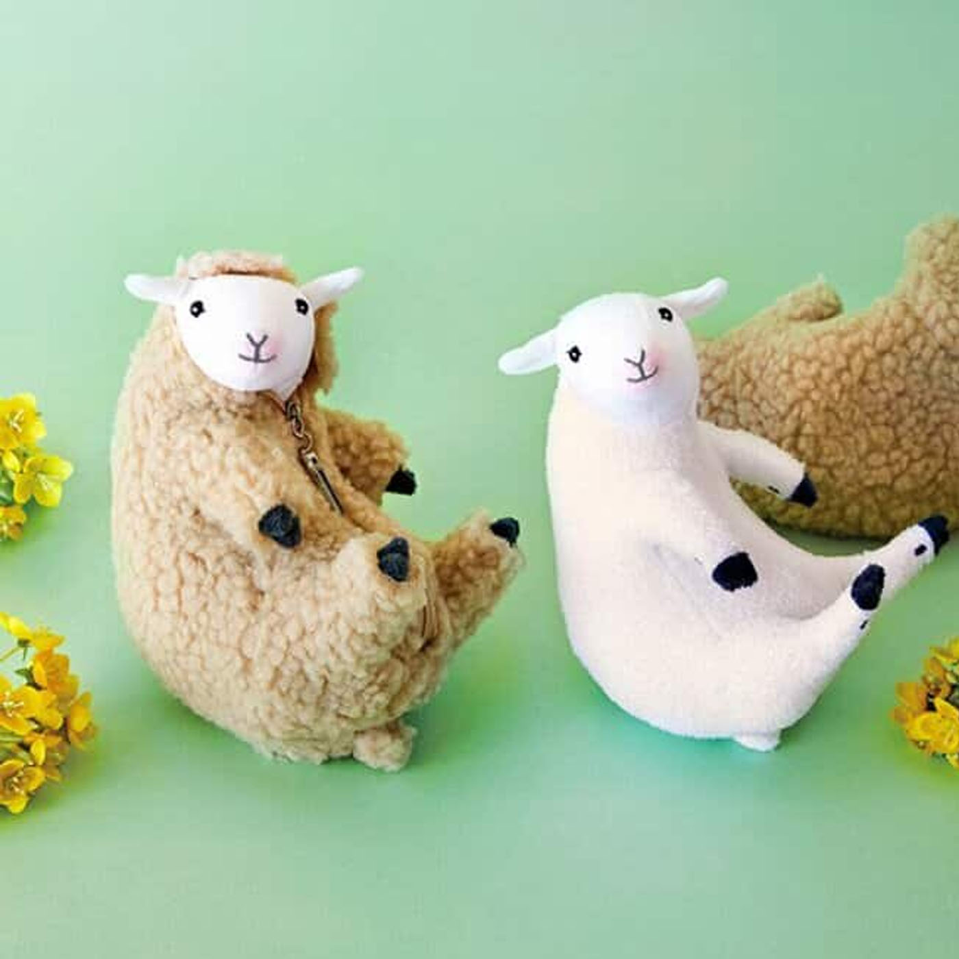 ぜかかわいい もっちりクッション抱っこ牡蠣