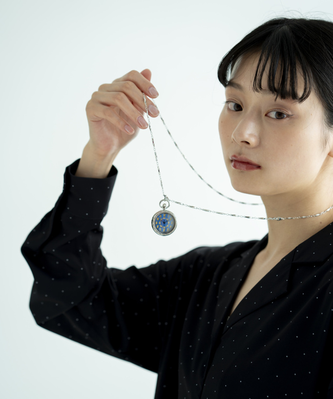 
アールデコ調の懐中時計
