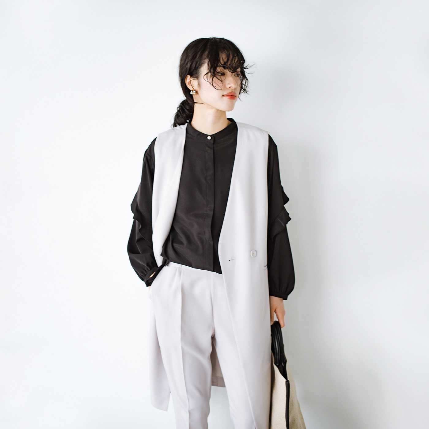 haco!［ハコ］|ＡＮＮＡ　ＬＵＮＡ強撚ツイルロングジレ