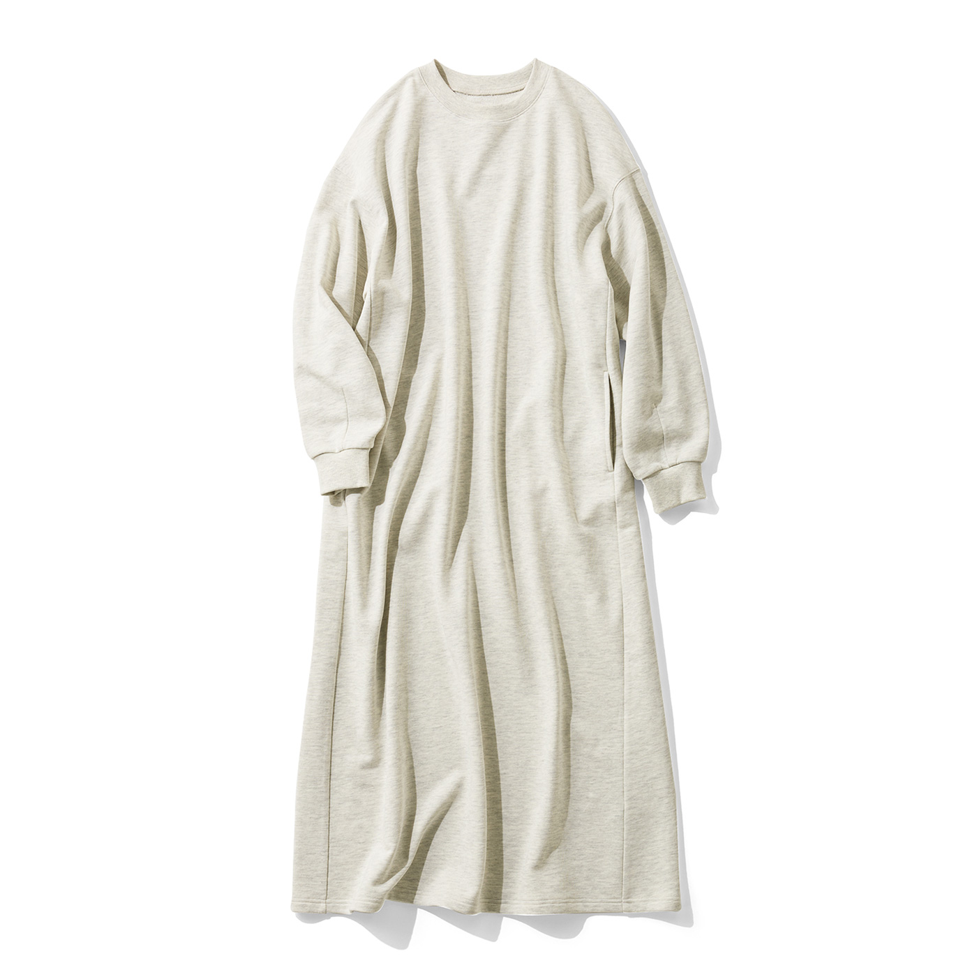 Live in comfort［リブインコンフォート］|【LL～4Lの低身長/高身長さん向けサイズ】栞里ちゃんとつくった着心地らくちん裏毛デザインワンピース アイボリー オートミール 白