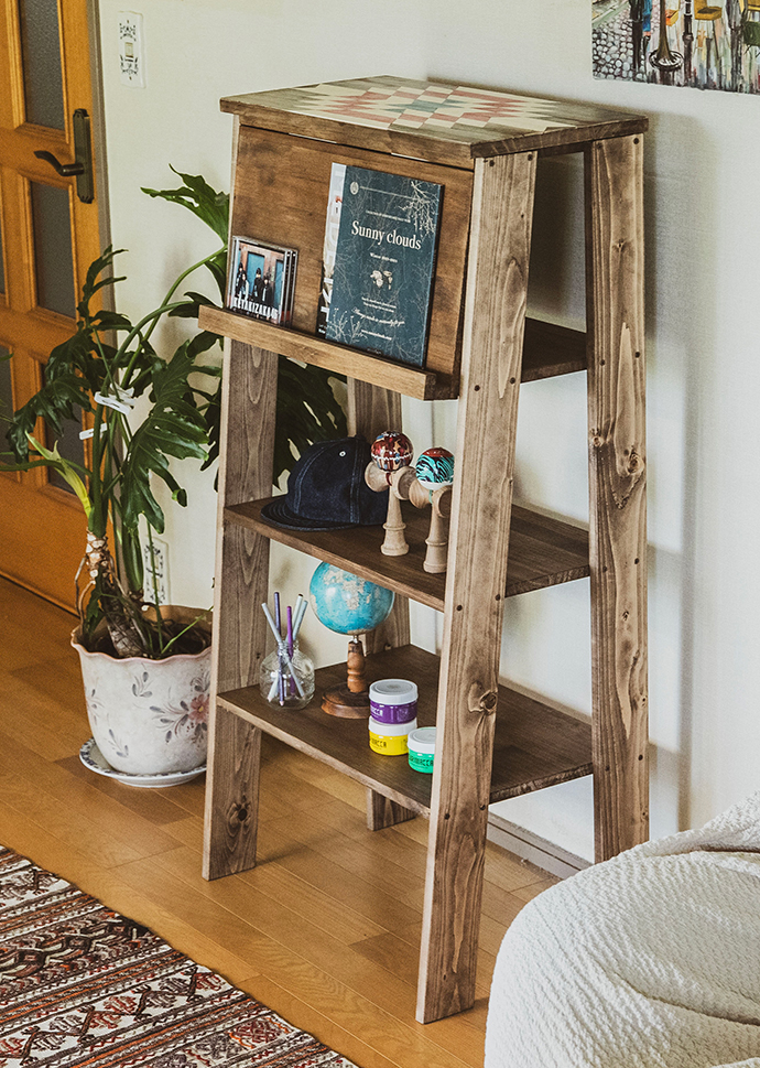 Kurasobi（くらそび）×フェリシモ女子DIY部　オルテガ柄がおしゃれな棚を作ってみた！