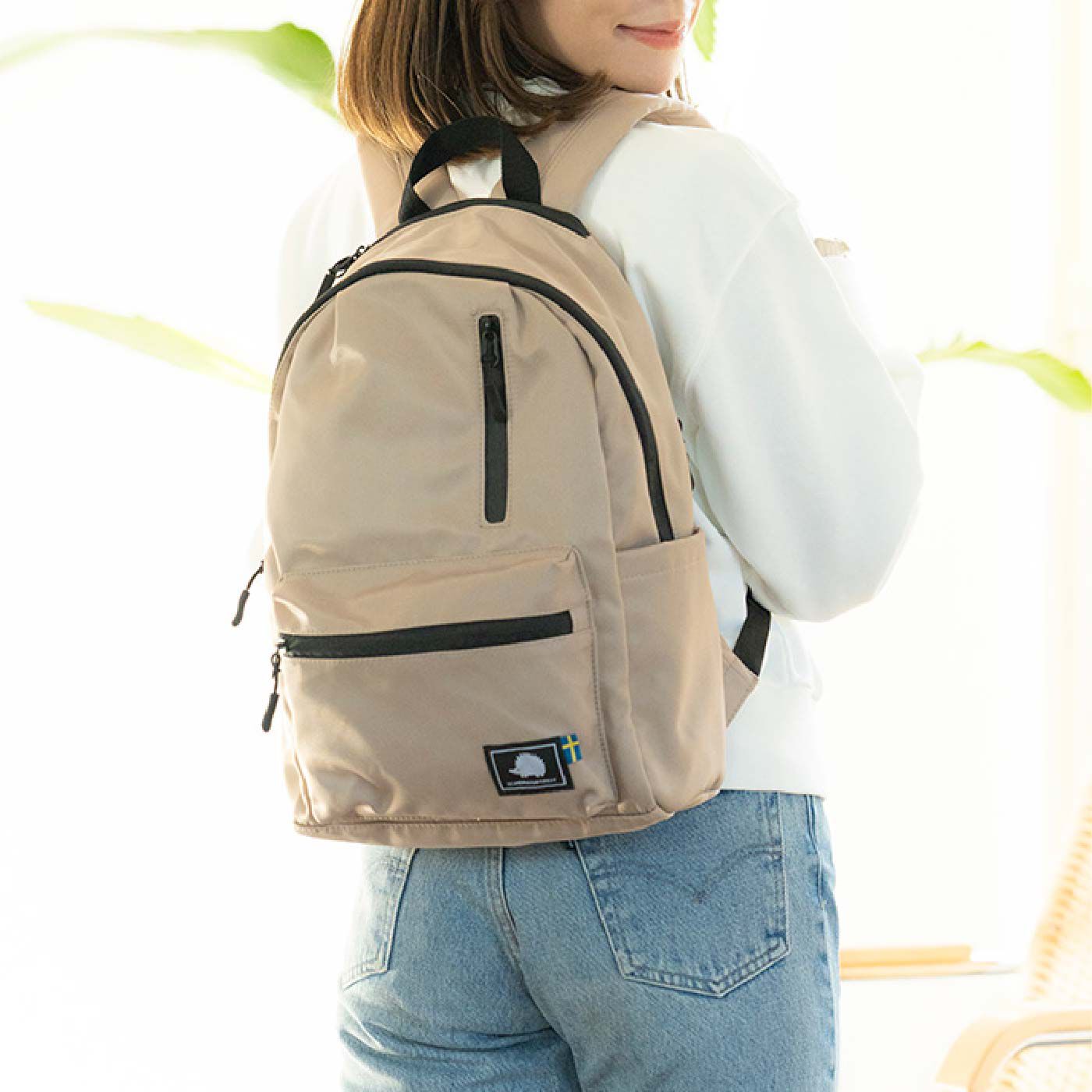 スカンジナビアン フォレスト 大きく開く12ポケットデイパック