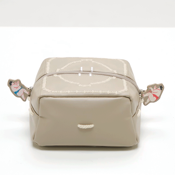 pouch.gif
